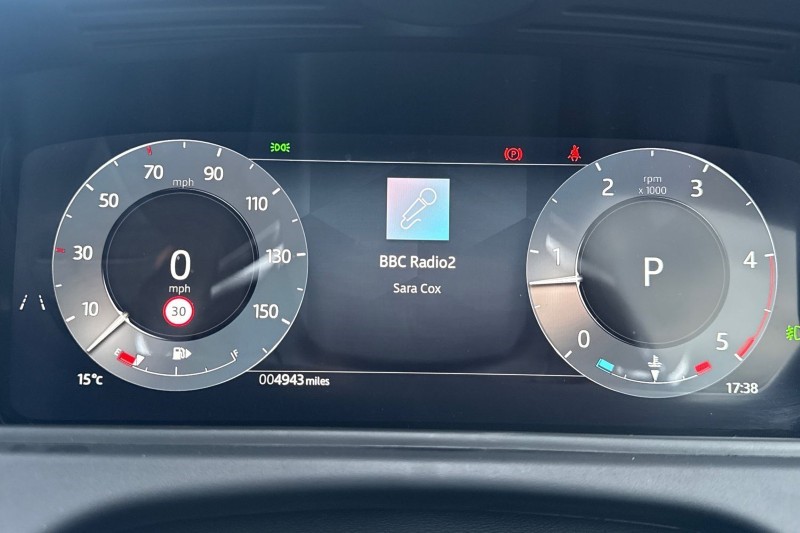 2025 (25) LAND ROVER RANGE ROVER VELAR 2.0 D200 MHEV Dynamic SE 5dr Auto 4544101