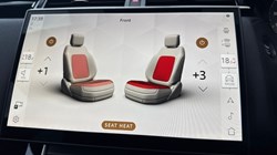 2025 (25) LAND ROVER RANGE ROVER VELAR 2.0 D200 MHEV Dynamic SE 5dr Auto 4544117