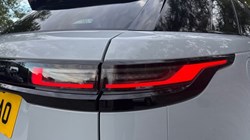 2025 (25) LAND ROVER RANGE ROVER VELAR 2.0 D200 MHEV Dynamic SE 5dr Auto 4544130