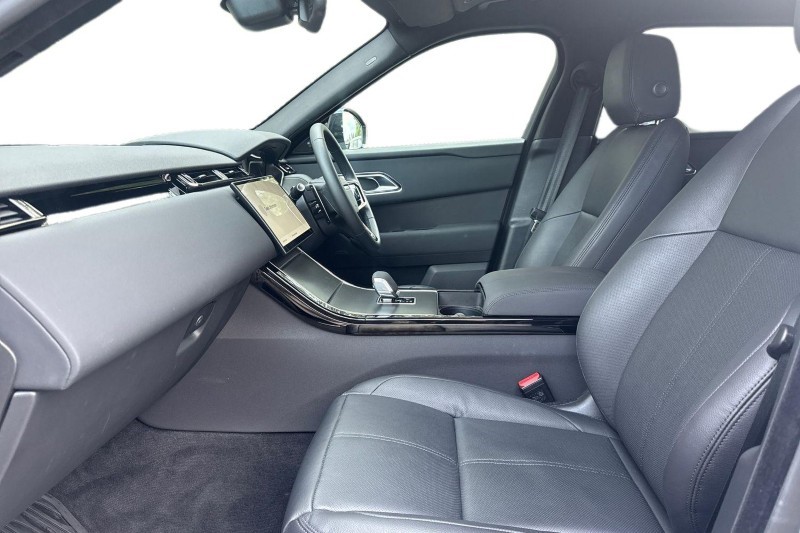 2025 (25) LAND ROVER RANGE ROVER VELAR 2.0 D200 MHEV Dynamic SE 5dr Auto 4544088