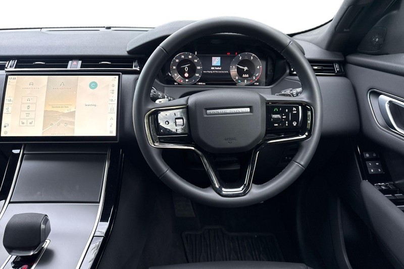 2025 (25) LAND ROVER RANGE ROVER VELAR 2.0 D200 MHEV Dynamic SE 5dr Auto 4544100