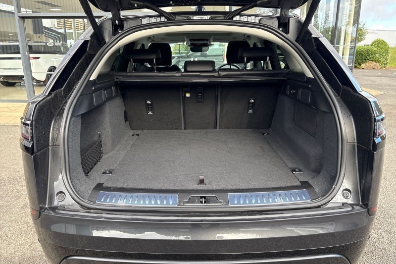 2025 (25) LAND ROVER RANGE ROVER VELAR 2.0 D200 MHEV Dynamic SE 5dr Auto 4550194