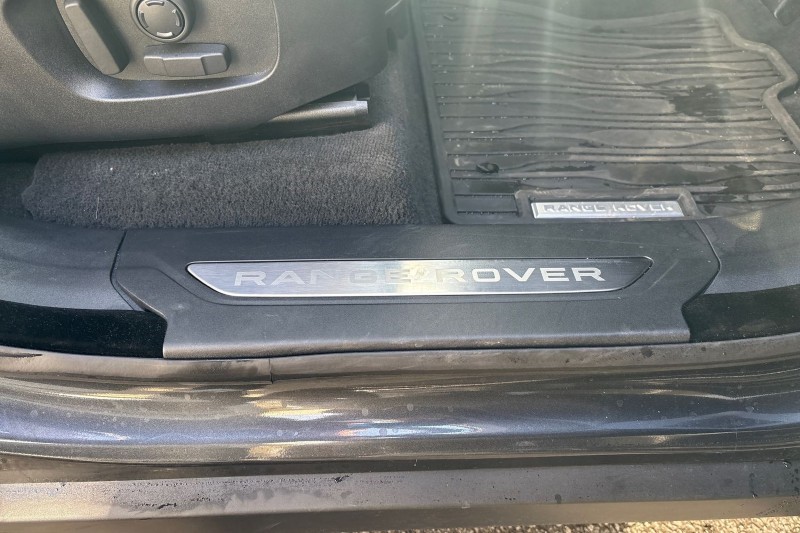 2025 (25) LAND ROVER RANGE ROVER VELAR 2.0 D200 MHEV Dynamic SE 5dr Auto 4550226
