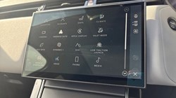 2025 (25) LAND ROVER RANGE ROVER VELAR 2.0 D200 MHEV Dynamic SE 5dr Auto 4550218