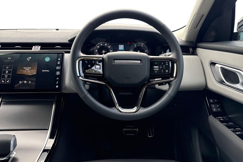 2025 (25) LAND ROVER RANGE ROVER VELAR 2.0 D200 MHEV Dynamic SE 5dr Auto 4550199