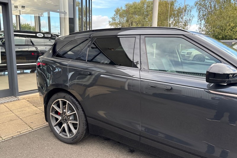 2025 (25) LAND ROVER RANGE ROVER VELAR 2.0 D200 MHEV Dynamic SE 5dr Auto 4550239