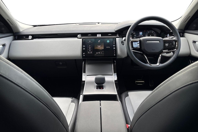 2025 (25) LAND ROVER RANGE ROVER VELAR 2.0 D200 MHEV Dynamic SE 5dr Auto 4550193