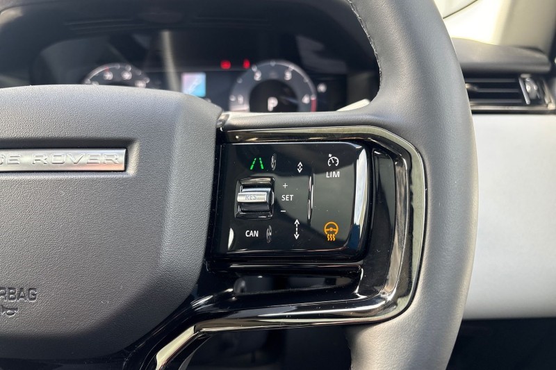 2025 (25) LAND ROVER RANGE ROVER VELAR 2.0 D200 MHEV Dynamic SE 5dr Auto 4550212