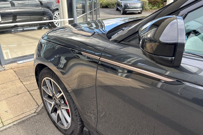 2025 (25) LAND ROVER RANGE ROVER VELAR 2.0 D200 MHEV Dynamic SE 5dr Auto 4550204