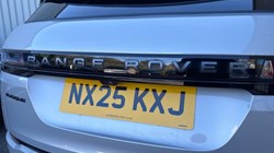 2025 (25) LAND ROVER RANGE ROVER EVOQUE 2.0 D200 Dynamic HSE 5dr Auto 4567418