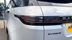 2025 (25) LAND ROVER RANGE ROVER EVOQUE 2.0 D200 Dynamic HSE 5dr Auto 4567388