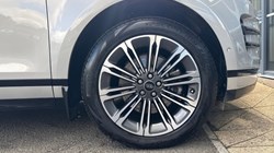 2025 (25) LAND ROVER RANGE ROVER EVOQUE 2.0 D200 Dynamic HSE 5dr Auto 4567377