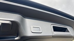 2025 (25) LAND ROVER RANGE ROVER EVOQUE 2.0 D200 Dynamic SE 5dr Auto 4580689