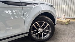 2025 (25) LAND ROVER RANGE ROVER EVOQUE 2.0 D200 Dynamic SE 5dr Auto 4580698