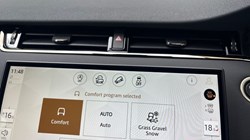 2025 (25) LAND ROVER RANGE ROVER EVOQUE 2.0 D200 Dynamic SE 5dr Auto 4580683