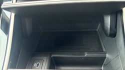 2025 (25) LAND ROVER RANGE ROVER EVOQUE 2.0 D200 Dynamic SE 5dr Auto 4575704