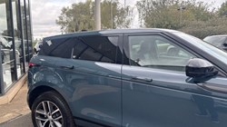2025 (25) LAND ROVER RANGE ROVER EVOQUE 2.0 D200 Dynamic SE 5dr Auto 4575720