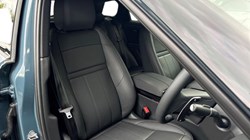 2025 (25) LAND ROVER RANGE ROVER EVOQUE 2.0 D200 Dynamic SE 5dr Auto 4575692