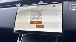 2025 (25) LAND ROVER RANGE ROVER EVOQUE 2.0 D200 Dynamic SE 5dr Auto 4575700