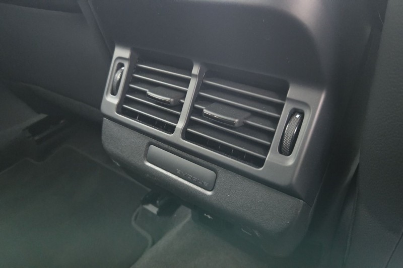 2025 (25) LAND ROVER RANGE ROVER EVOQUE 2.0 D200 Dynamic SE 5dr Auto 4544152