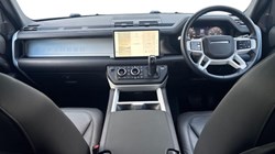 2024 (24) LAND ROVER DEFENDER 2.0 P300e X-Dynamic HSE 110 5dr Auto 4539209