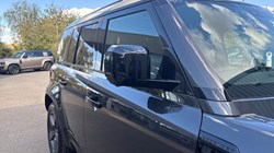 2024 (24) LAND ROVER DEFENDER 2.0 P300e X-Dynamic HSE 110 5dr Auto 4539253