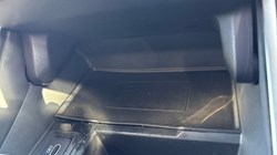 2024 (24) LAND ROVER RANGE ROVER VELAR 2.0 D200 MHEV Dynamic HSE 5dr Auto 4533137