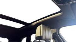 2024 (24) LAND ROVER RANGE ROVER VELAR 2.0 D200 MHEV Dynamic HSE 5dr Auto 4533119