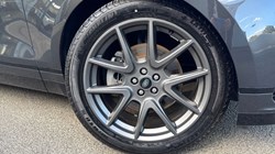 2024 (24) LAND ROVER RANGE ROVER VELAR 2.0 D200 MHEV Dynamic HSE 5dr Auto 4533146