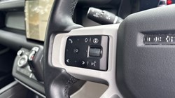2024 (24) LAND ROVER DEFENDER 3.0 D300 X-Dynamic HSE 90 3dr Auto 4542220