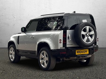 2024 (24) LAND ROVER DEFENDER 3.0 D300 X-Dynamic HSE 90 3dr Auto