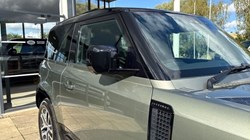 2024 (24) LAND ROVER DEFENDER 3.0 D300 X-Dynamic HSE 90 3dr Auto 4532883