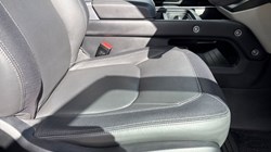 2024 (24) LAND ROVER DEFENDER 3.0 D300 X-Dynamic HSE 90 3dr Auto 4532855