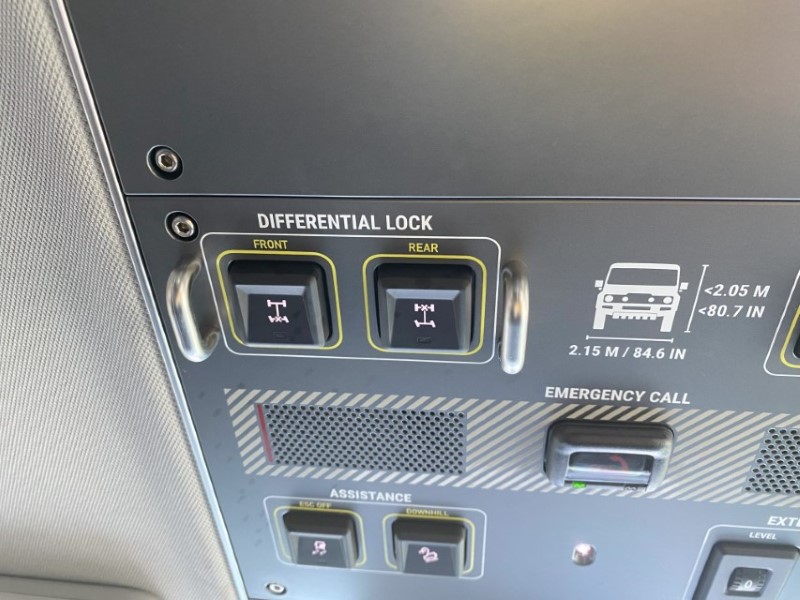 2023 (23) INEOS Commercials GRENADIER 3.0 T Utility Auto [5 Seat] 3271999