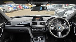 2017 (17) BMW 3 SERIES 320d xDrive M Sport 4dr Step Auto 2924743