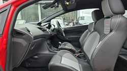 2016 (16) FORD FIESTA 1.6 EcoBoost ST-3 3dr 2950342