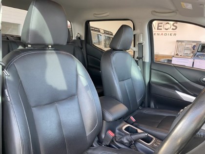 2019 (69) NISSAN COMMERCIAL NAVARA Double Cab Pick Up Tekna 2.3dCi 190 TT 4WD