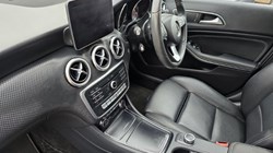 2017 (17) MERCEDES-BENZ A CLASS A180d Sport Premium 5dr Auto 3058001