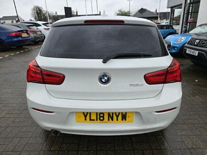 2018 (18) BMW 1 SERIES 118d SE 5dr [Nav/Servotronic]