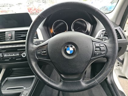 2018 (18) BMW 1 SERIES 118d SE 5dr [Nav/Servotronic]