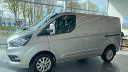 2019 (69) FORD COMMERCIAL TRANSIT CUSTOM 2.0 EcoBlue 130ps Low Roof Limited Van 3106173