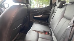 2021 (21) NISSAN COMMERCIAL NAVARA Double Cab Pick Up Tekna 2.3dCi 190 TT 4WD Auto 3176044