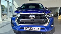2023 (23) TOYOTA COMMERCIAL HILUX Invincible D/Cab Pick Up 2.8 D-4D Auto 3349704