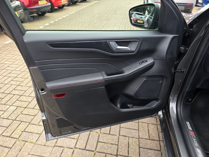 2022 (71) FORD KUGA 2.5 PHEV ST-Line X Edition 5dr CVT 3326918