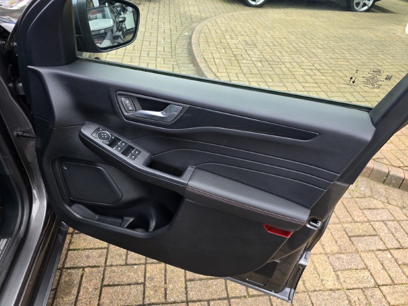 2022 (71) FORD KUGA 2.5 PHEV ST-Line X Edition 5dr CVT 3326922