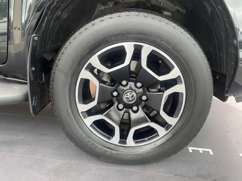 2021 (21) TOYOTA COMMERCIAL HILUX Invincible D/Cab Pick Up 2.8 D-4D Auto 3346804