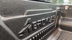 2021 (21) TOYOTA COMMERCIAL HILUX Invincible D/Cab Pick Up 2.8 D-4D Auto 3346810