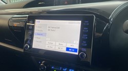 2021 (21) TOYOTA COMMERCIAL HILUX Invincible D/Cab Pick Up 2.8 D-4D Auto 3346826