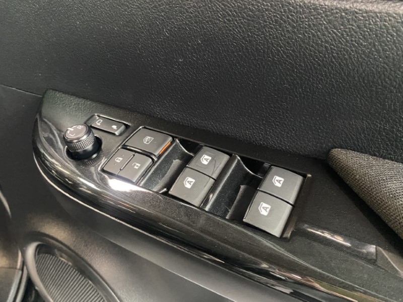 2021 (21) TOYOTA COMMERCIAL HILUX Invincible D/Cab Pick Up 2.8 D-4D Auto 3346819