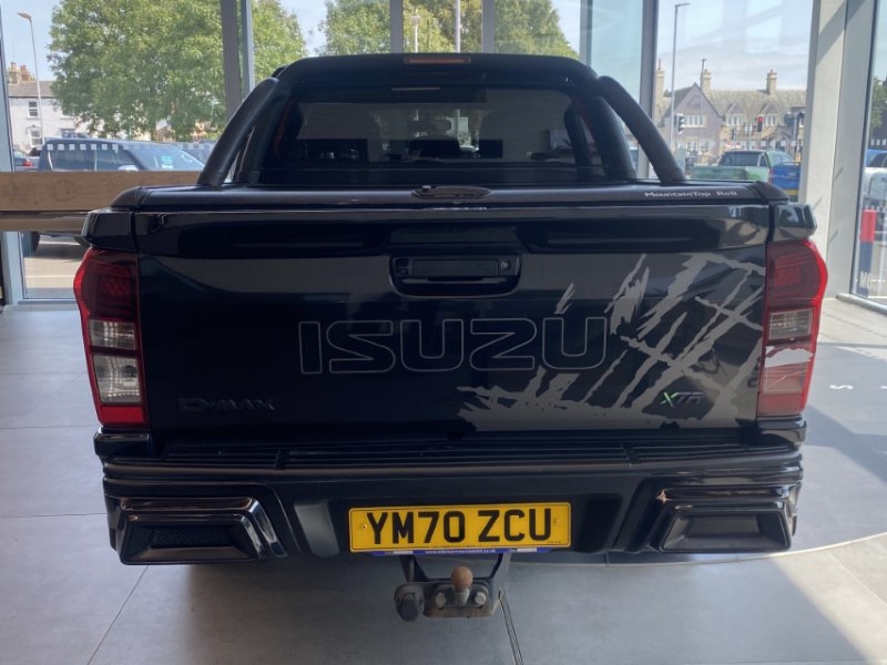 2021 (70) ISUZU COMMERCIAL D-MAX 1.9 XTR Nav PLUS Double Cab 4x4 Auto 3379883